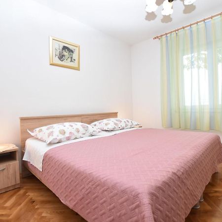 Apartment Moric Trogir Room photo