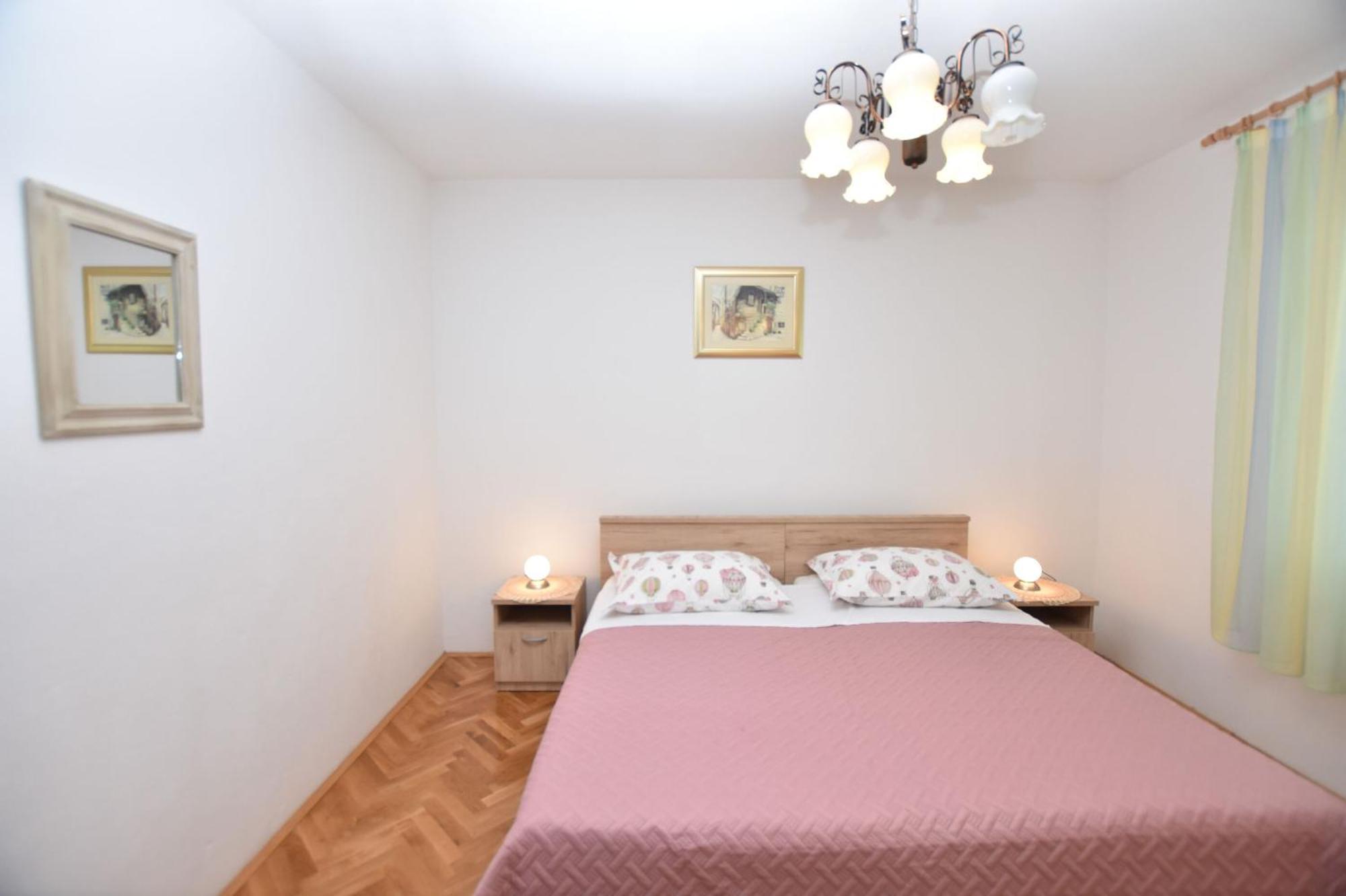 Apartment Moric Trogir Room photo